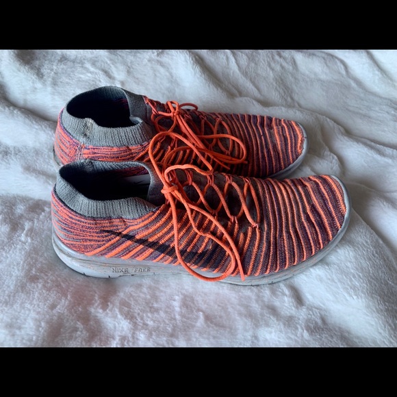 Nike Shoes - Nike Flyknit Shoes